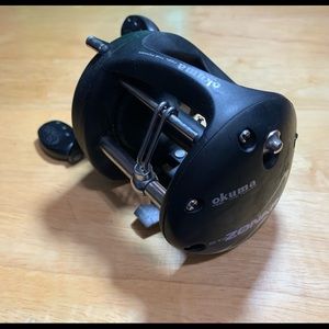 Okuma 30L fishing reel